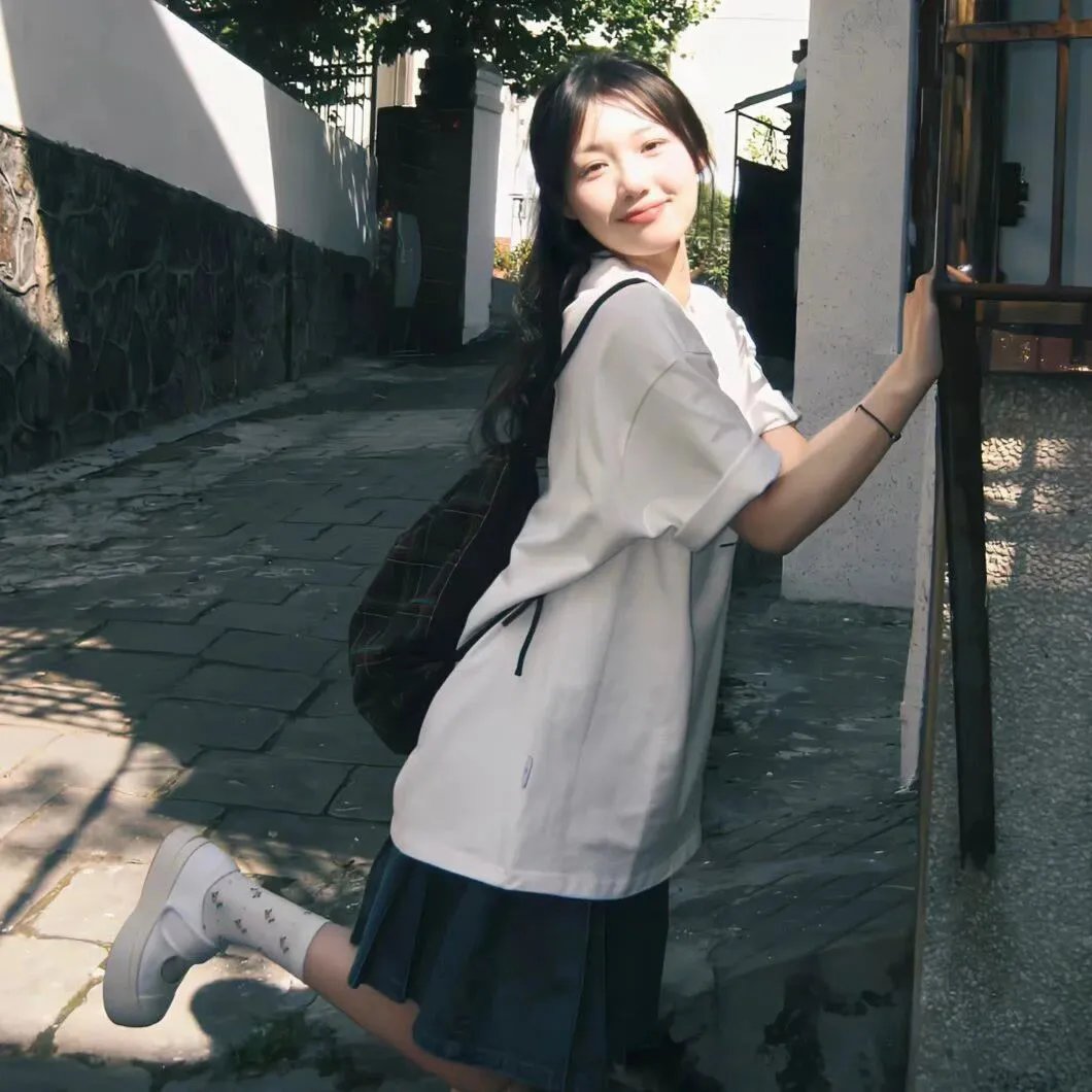 闪亮女孩